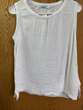 Red Haute White Textured Sleeveless Tank Top